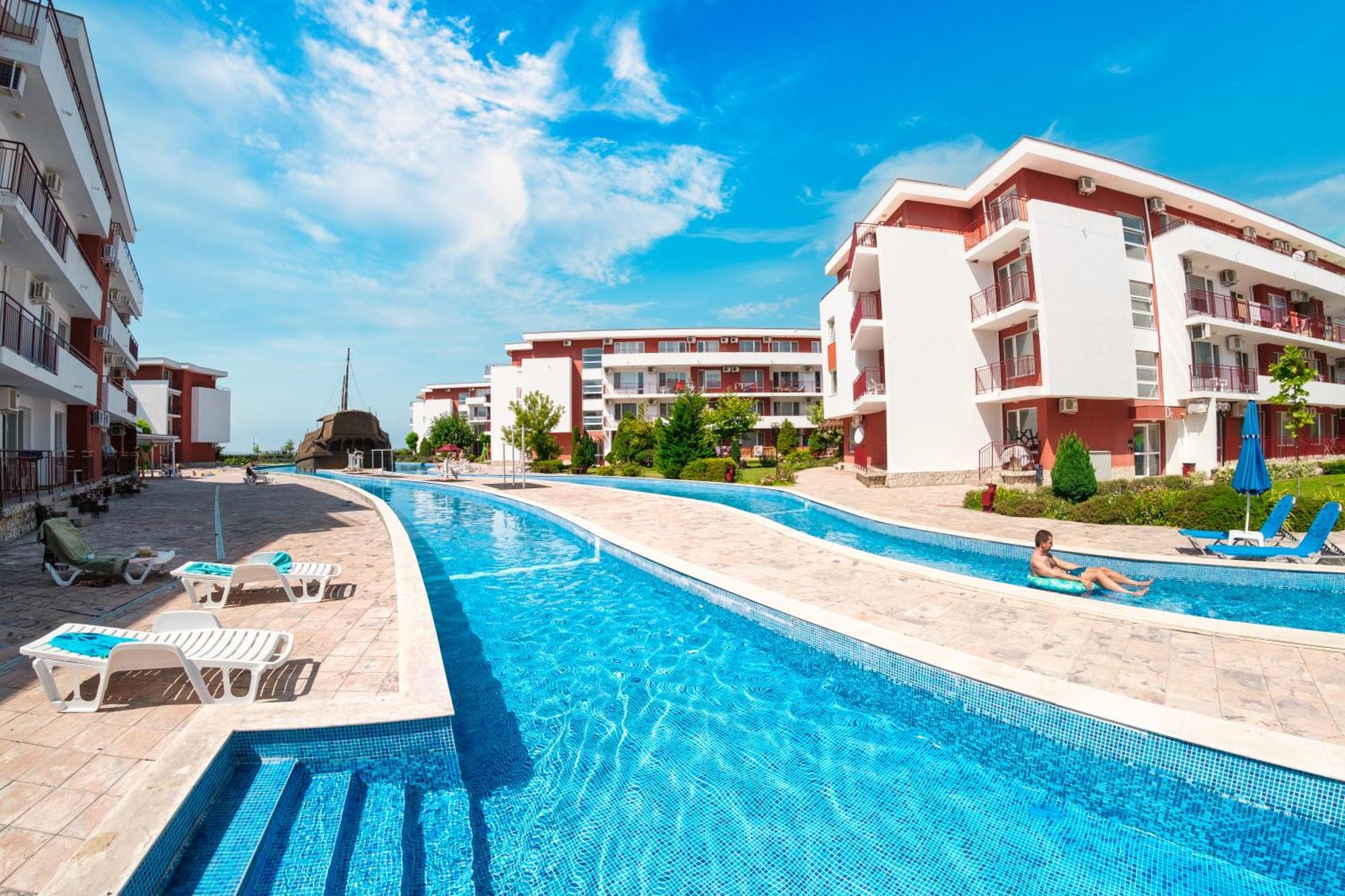 Privilege Fort Beach Apartments Sveti Vlas Eksteriør billede