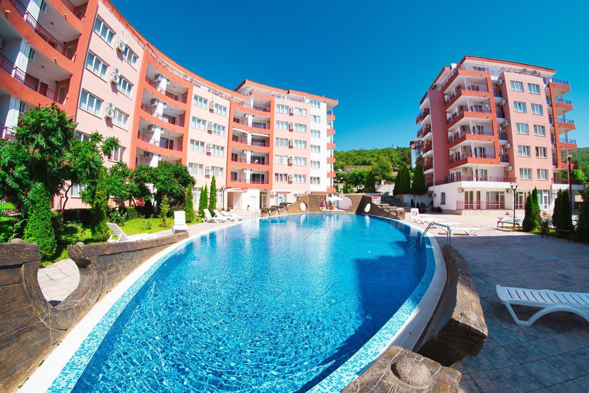 Privilege Fort Beach Apartments Sveti Vlas Eksteriør billede