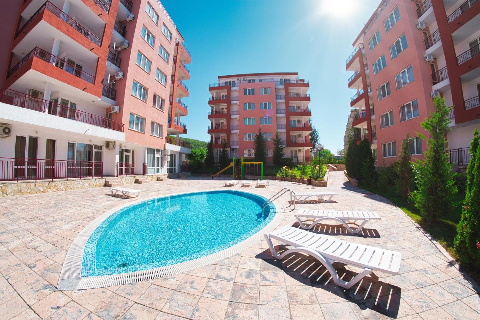 Privilege Fort Beach Apartments Sveti Vlas Eksteriør billede
