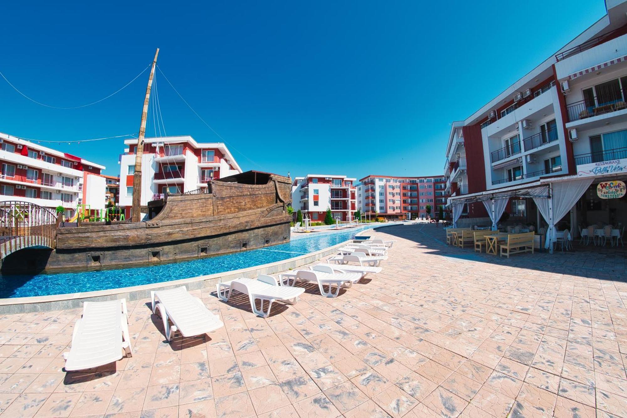 Privilege Fort Beach Apartments Sveti Vlas Eksteriør billede