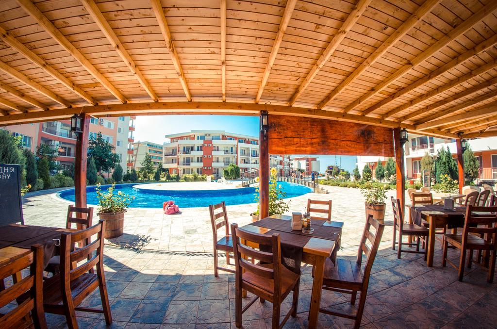 Privilege Fort Beach Apartments Sveti Vlas Eksteriør billede
