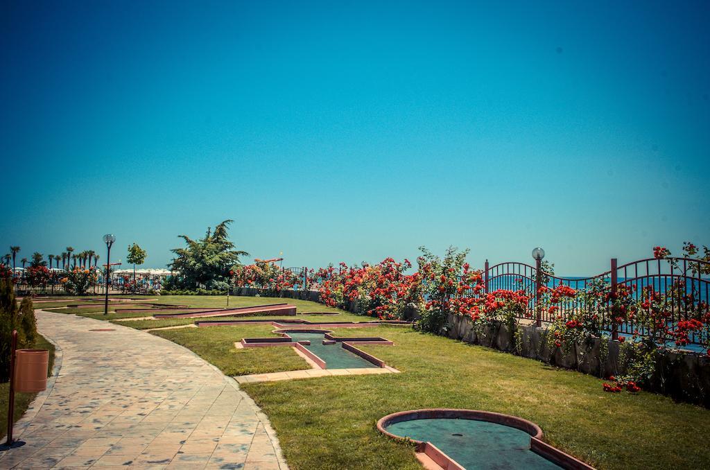 Privilege Fort Beach Apartments Sveti Vlas Eksteriør billede