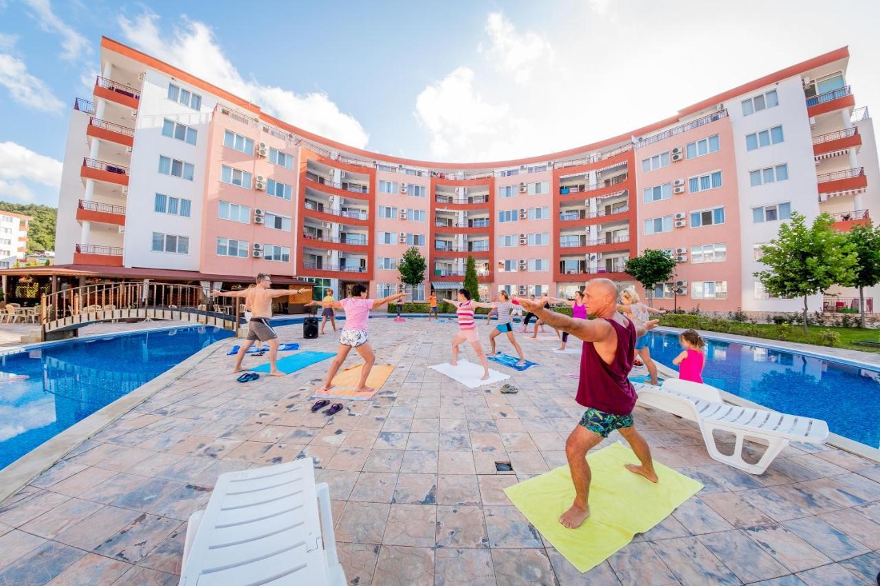 Privilege Fort Beach Apartments Sveti Vlas Eksteriør billede