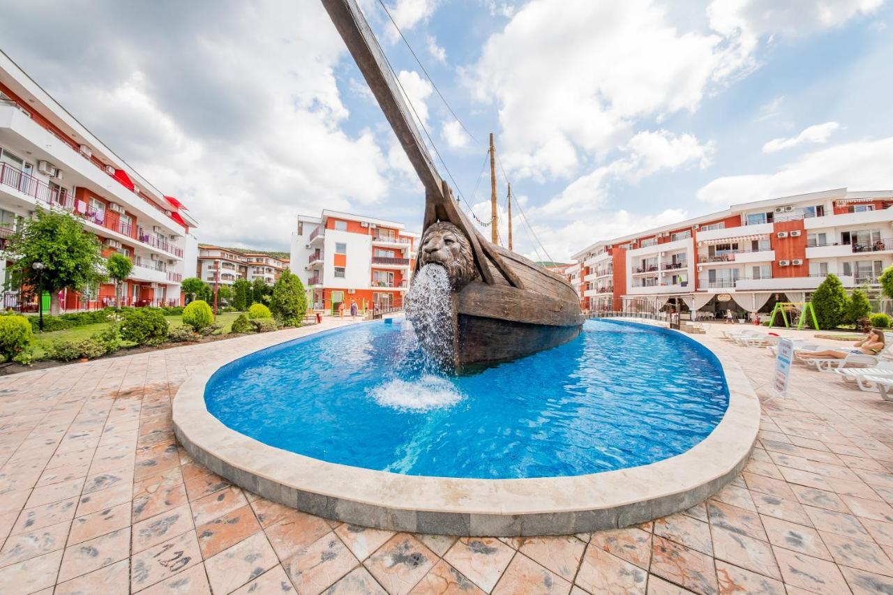 Privilege Fort Beach Apartments Sveti Vlas Eksteriør billede