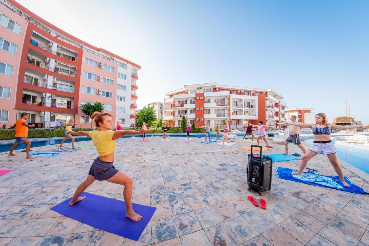 Privilege Fort Beach Apartments Sveti Vlas Eksteriør billede